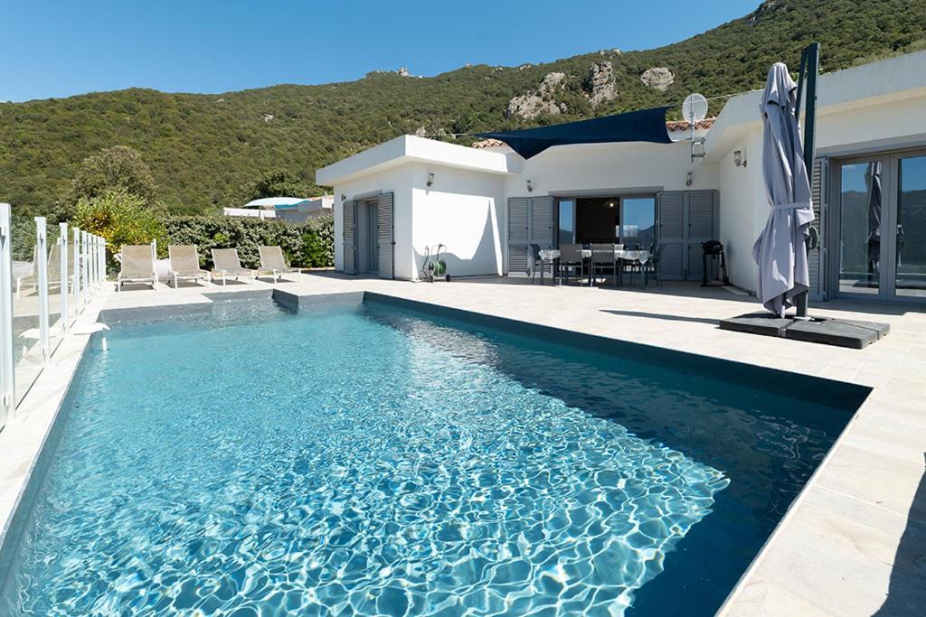 Au Coeur De L'arriere Pays Domaine A Presa Avec Piscine Privee & Chauffee Villa Matra (Corse-du-Sud)