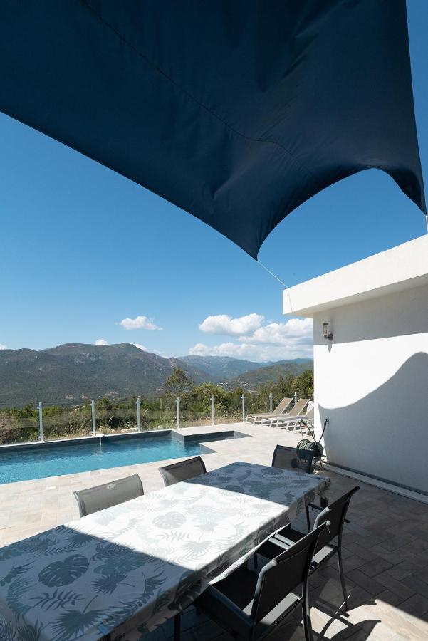 Au Coeur De L'arriere Pays Domaine A Presa Avec Piscine Privee & Chauffee *