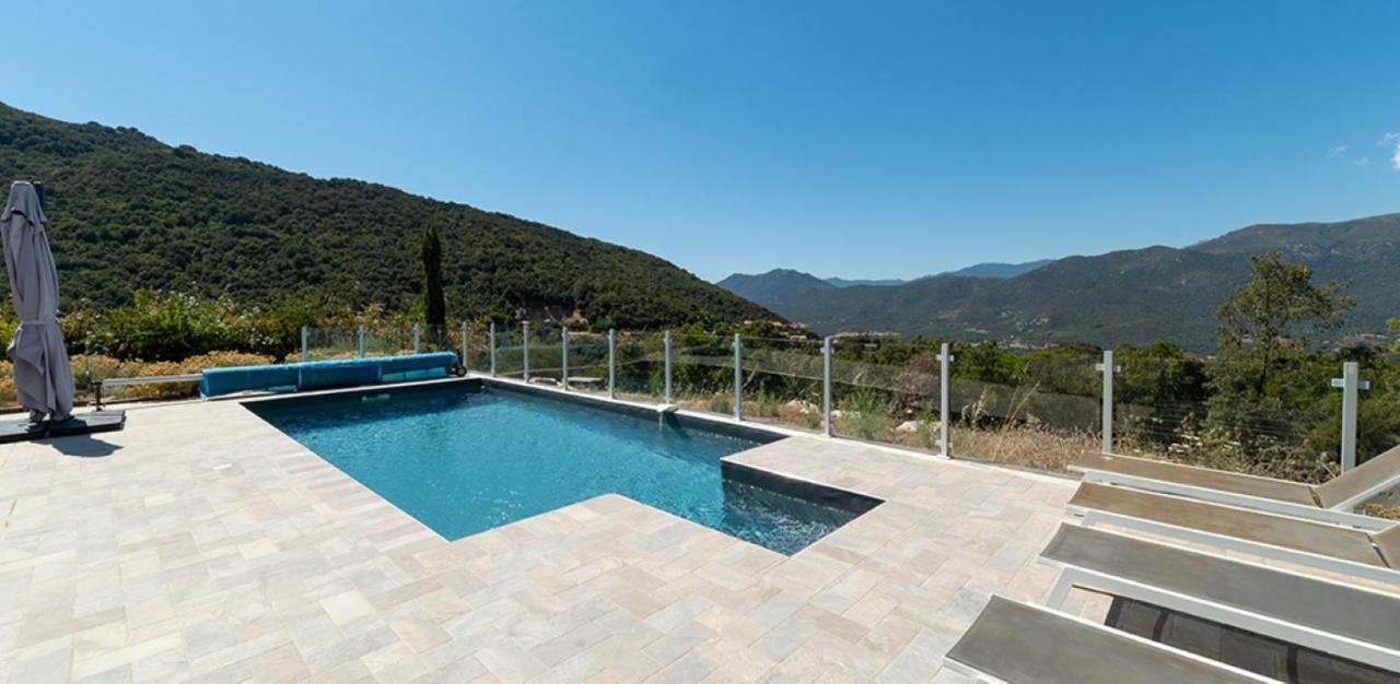Au Coeur De L'arriere Pays Domaine A Presa Avec Piscine Privee & Chauffee *
